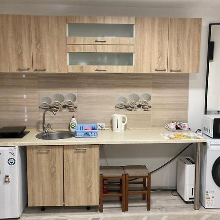 Cosy Hideaway Appartement Braşov Buitenkant foto