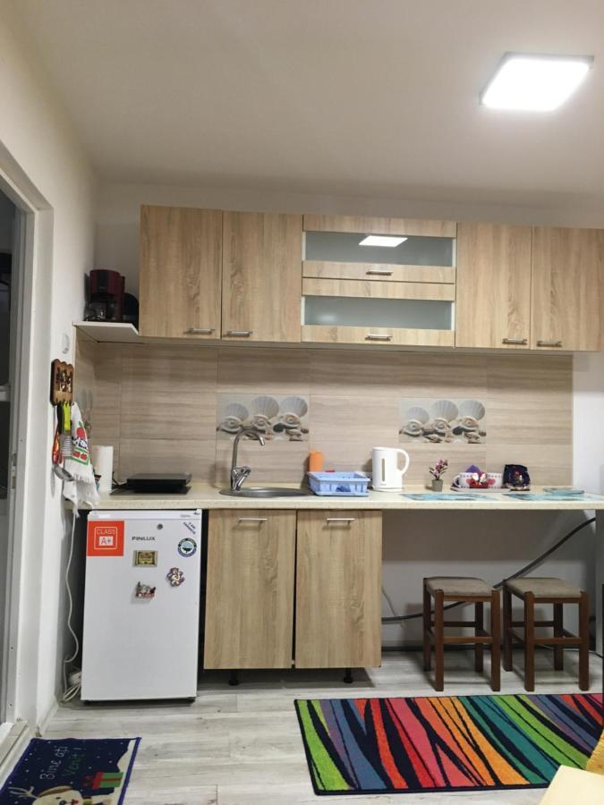 Cosy Hideaway Appartement Braşov Buitenkant foto