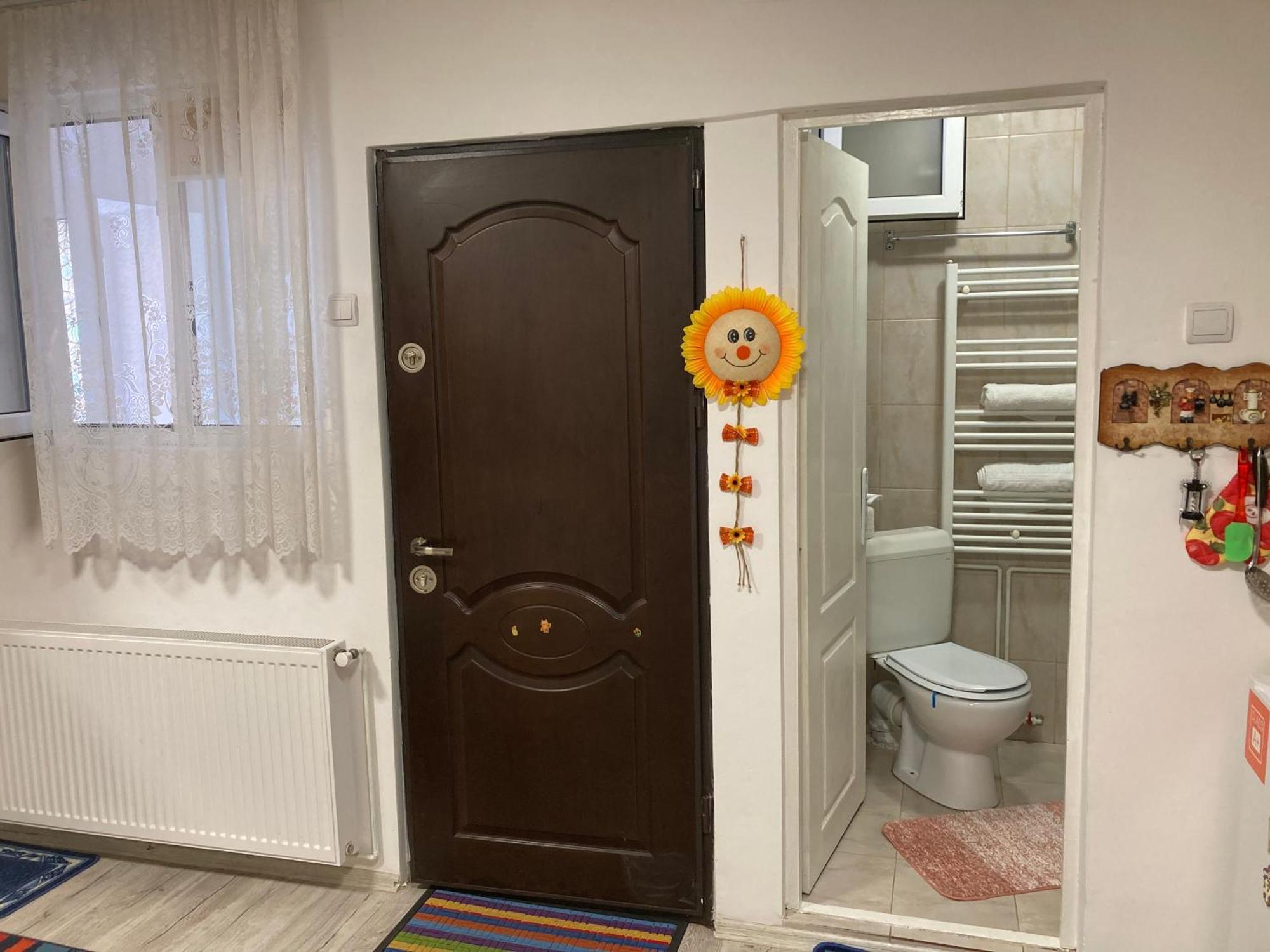 Cosy Hideaway Appartement Braşov Buitenkant foto
